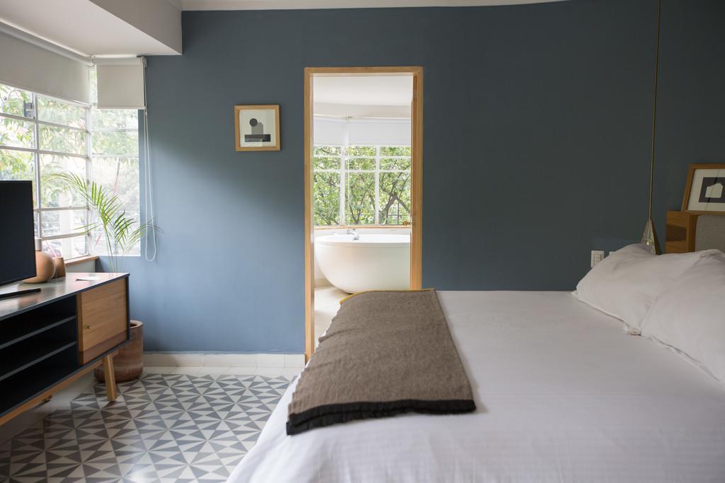 Casa Nuevo Leon Hotel เม็กซิโกซิตี้ ภายนอก รูปภาพ